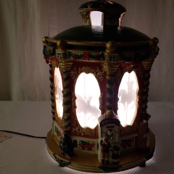 Rare Vintage Mr Christmas Moving Lighted Carousel - Picture 3 of 12